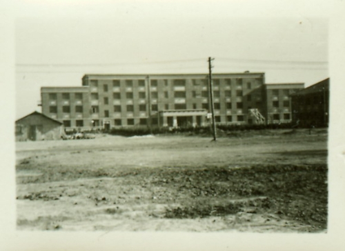 1-1956年10月开工建设公路院实验大楼 - 副本.jpg